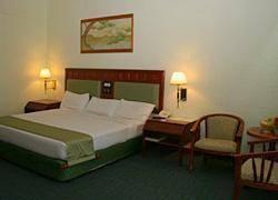 Casuarina Beach Hotel PENANG Екстериор снимка
